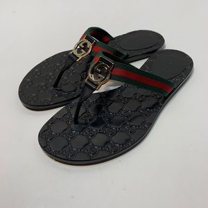 Women Gucci GG thong Web sandal